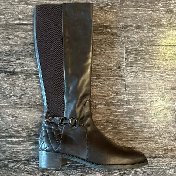 Aquatalia Oralie Equestrian Boot 7.5 Brown Leather Stretch Knee Side Zip Quilted - Picture 3 of 10